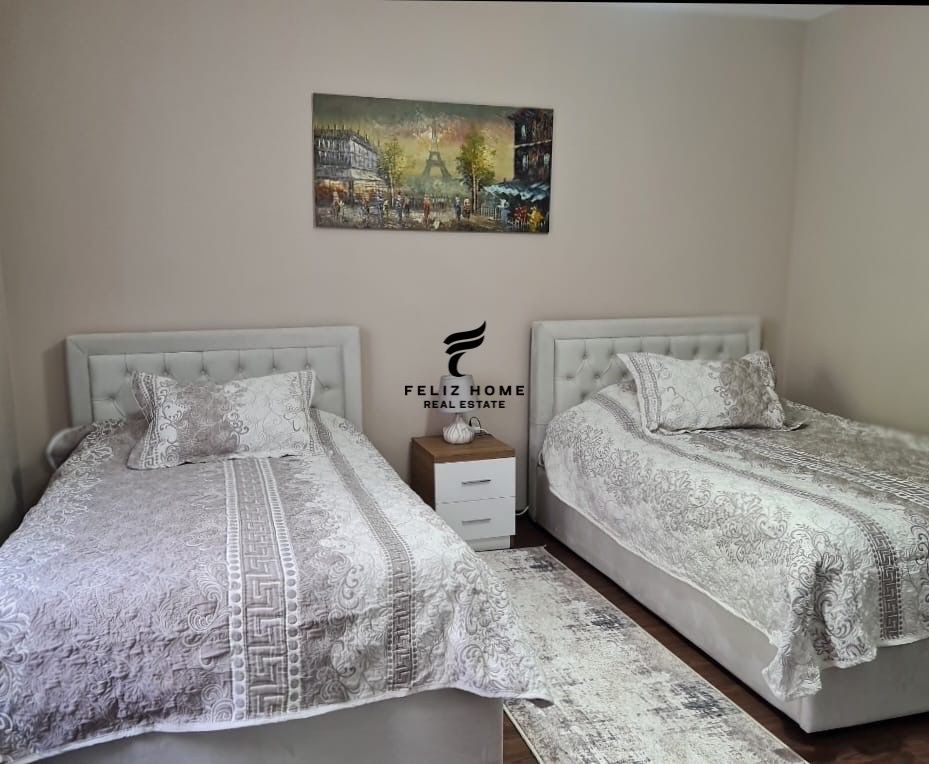 Tirane, jepet me qera apartament 2+1+Ballkon Kati 0, 125 m² 700 € (RRUGA E DIBRES)