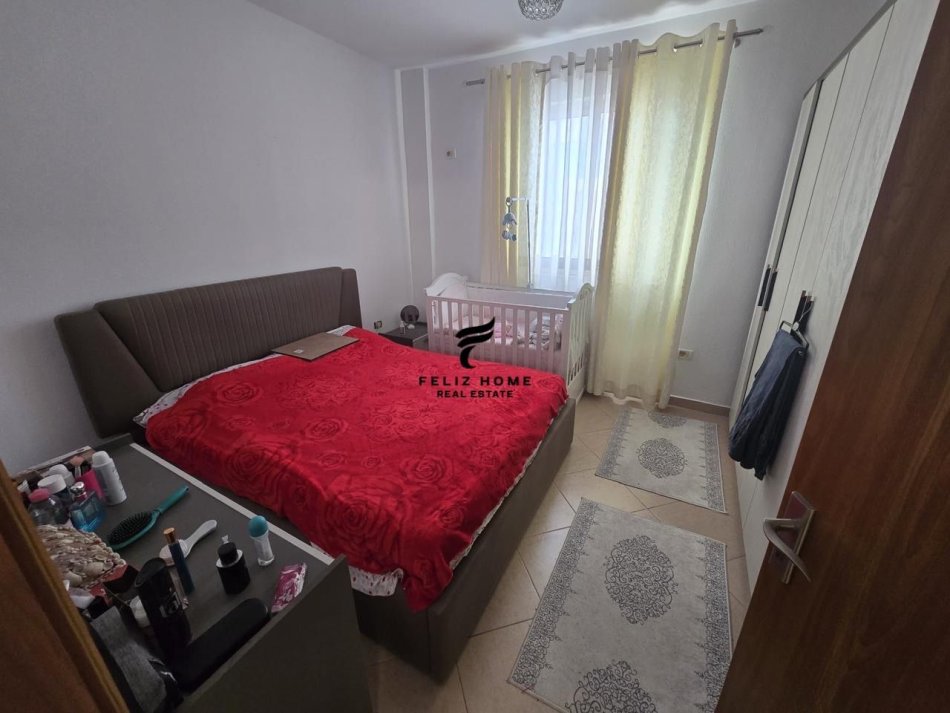 Tirane, shitet apartament 2+1+Ballkon Kati 2, 95 m² 123.000 € (FRESKU)