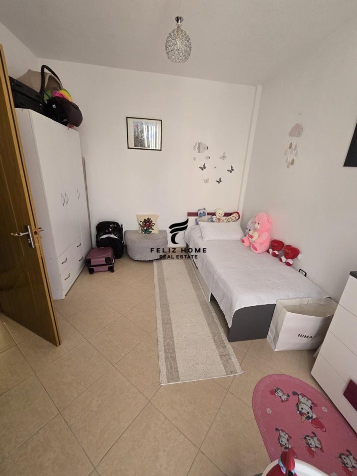 Tirane, shitet apartament 2+1+Ballkon Kati 2, 95 m² 123.000 € (FRESKU)