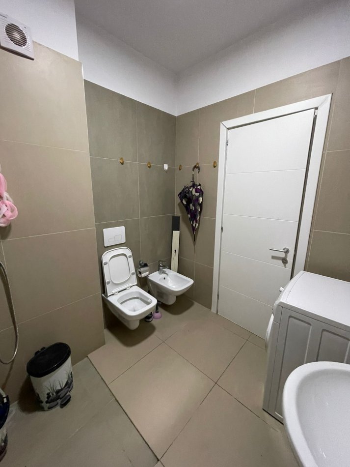 Tirane, shitet apartament 1+1+Aneks+Ballkon Kati 4, 70 m² 112.800 € (spitali amerikan 2)