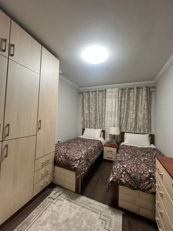 Tirane, shitet apartament 2+1+Ballkon Kati 4, 113 m² 295.000 € (Selvia)