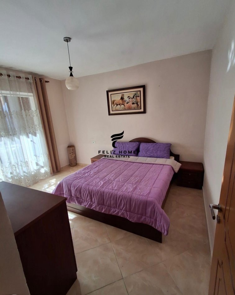 Tirane, jepet me qera apartament 1+1 Kati 1, 53 m² 450 € (MEDRESEJA)