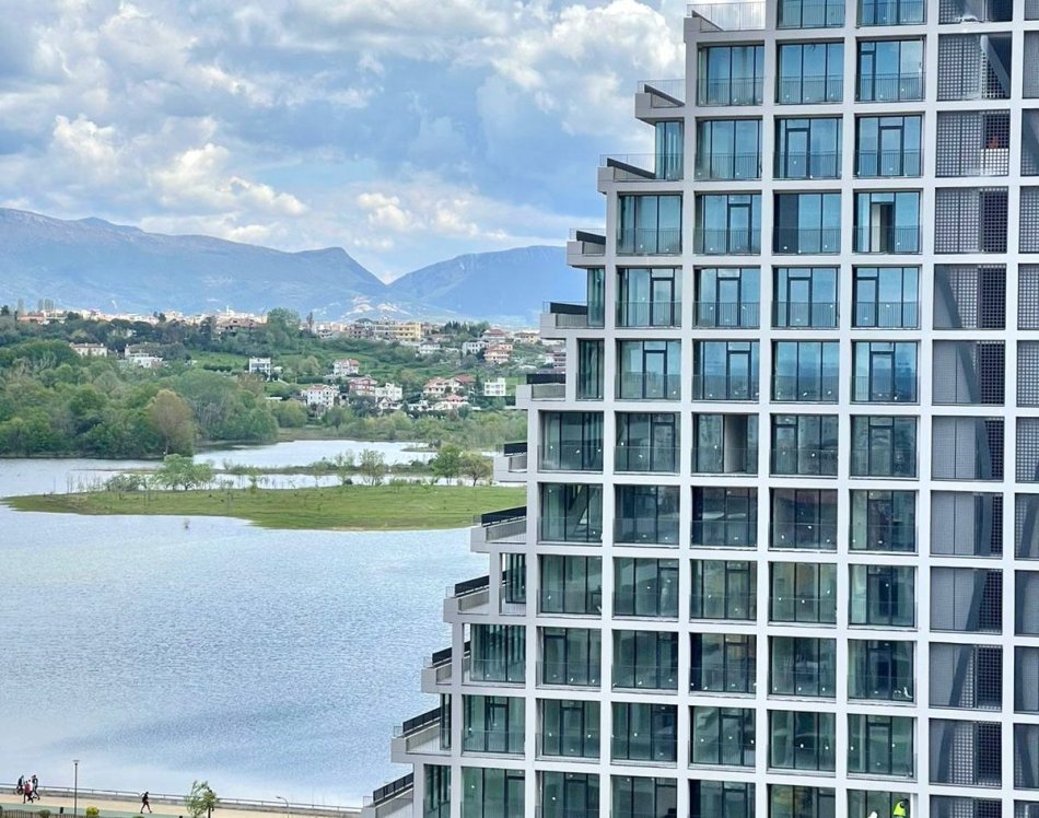 Tirane, shes apartament 2+1+Ballkon Kati 10, 127 m² 340.000 € (Lake View - Liqeni)