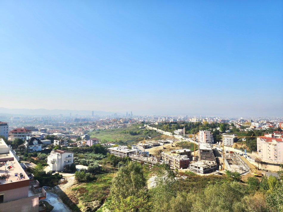 Tirane, jepet me qera apartament 1+1+Ballkon Kati 3, 75 m² 330 € (Fresk, Residenca Lugano)