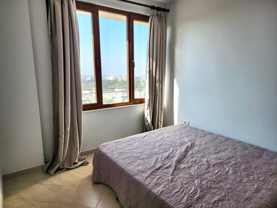 Tirane, jepet me qera apartament 1+1+Ballkon Kati 3, 75 m² 330 € (Fresk, Residenca Lugano)