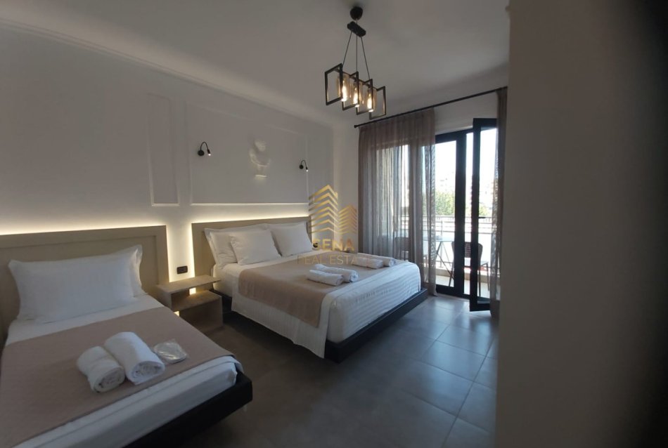 Tirane, jepet me qera apartament 1+1+Ballkon Kati 5, 69 m² 1.200 € (Rruga Kajo Karafili)