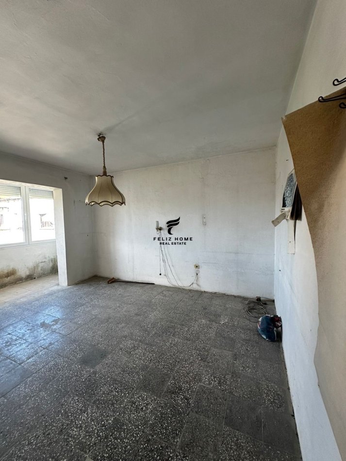 Tirane, shitet apartament 1+1 Kati 5, 52 m² 75.000 € (ALI DEMI)