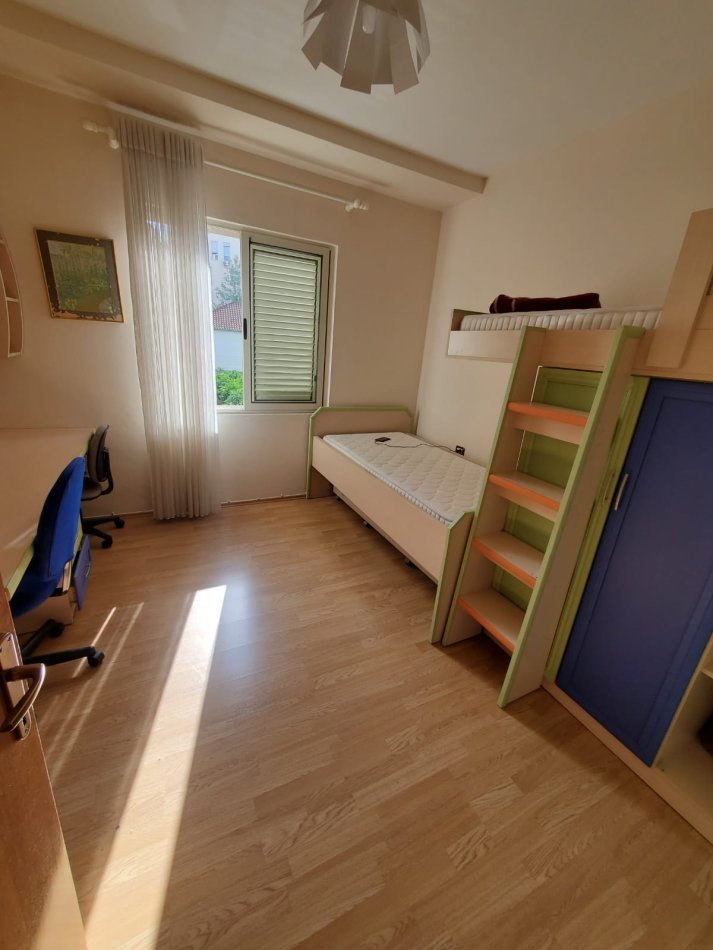 Apartament 2+1 me qira Komuna e Parsisit   700 €