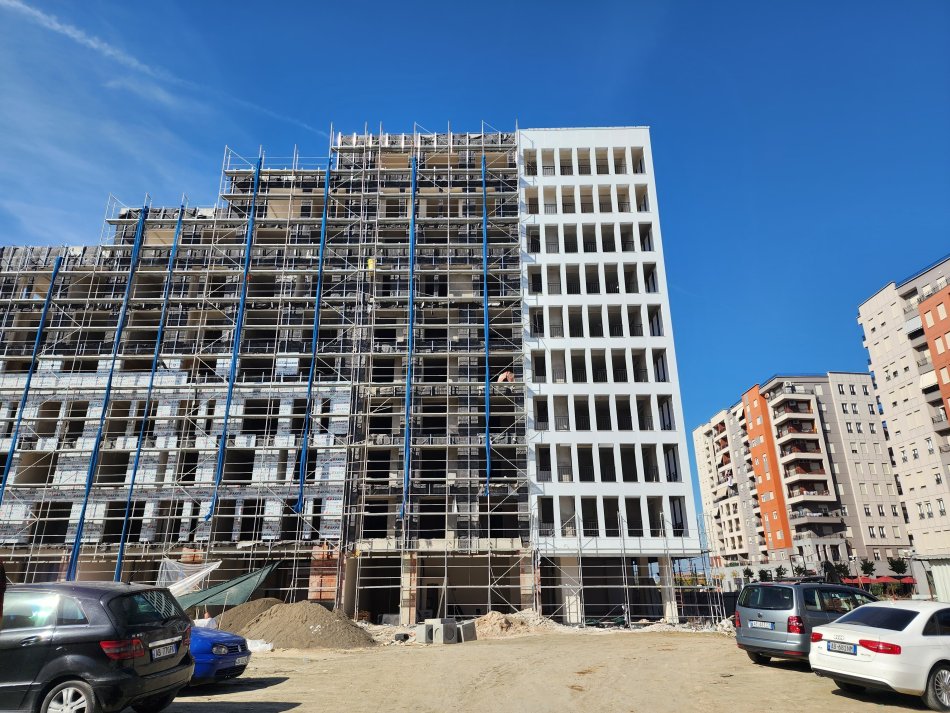 Tirane, shes apartament 1+1 Kati 3, 81 m² 96.360 € (Astir)