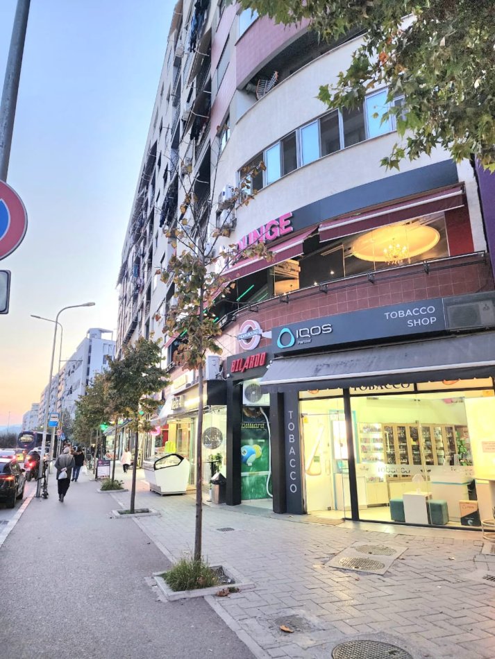 Shitet Dyqan/Zyrë Ultra Okazion 🔥 (1230€/M2) K.2 📍 ASTIR -  || 425.000€ || Fiks Te Rossman  Lala | 4.3m e Larte // Open Space  OR: J-P