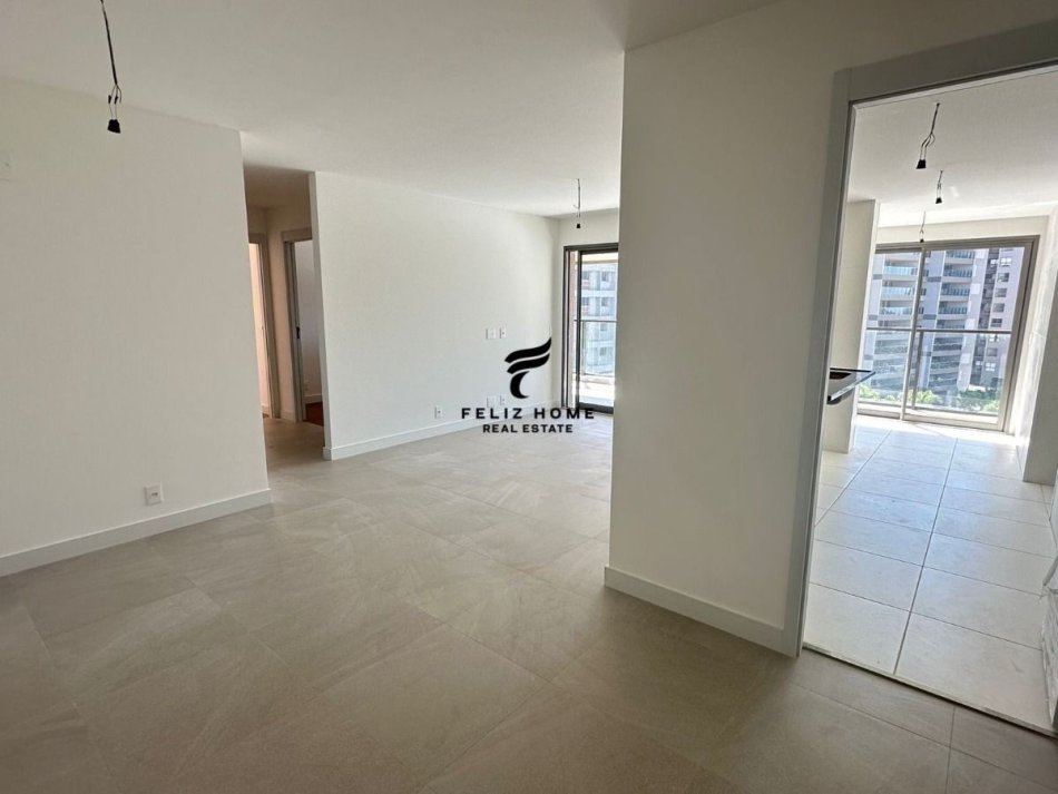 Tirane, jepet me qera zyre Kati 1, 100 m² 800 € (RRUGA MINE PEZA)