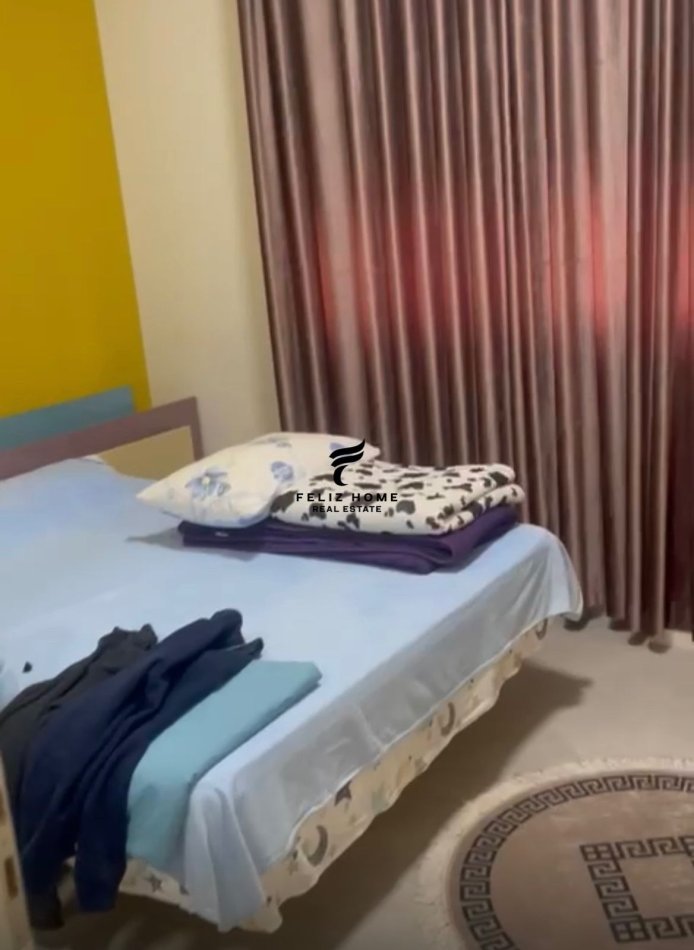 Tirane, jepet me qera apartament 2+1+Ballkon Kati 1, 110 m² 900 € (KODRA E DIELLIT)