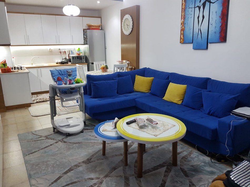 Tirane, jepet me qera apartament 1+1 Kati 9, 69 m² 450 € (Muhamed Deliu)