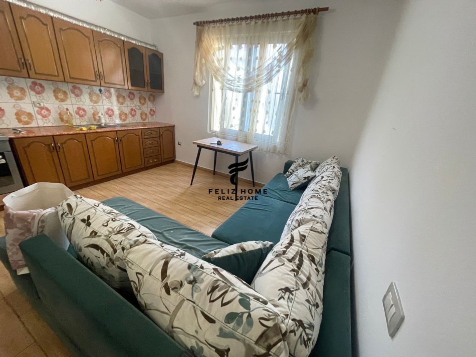 Tirane, jepet me qera apartament 1+1 Kati 2, 60 m² 430 € (KODRA E DIELLIT)