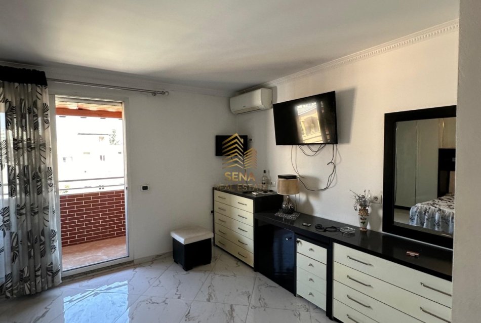 Tirane, shitet apartament 2+1+Ballkon Kati 4, 117 m² 170.000 € (Rruga e Kavajes, perballe Deliorgjit)