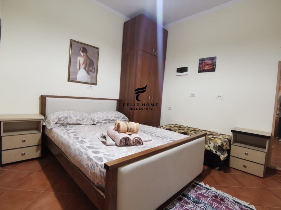 Tirane, jepet me qera garsonier 1+1 Kati 1, 37 m² 370 € (BULEVARDI I RI)