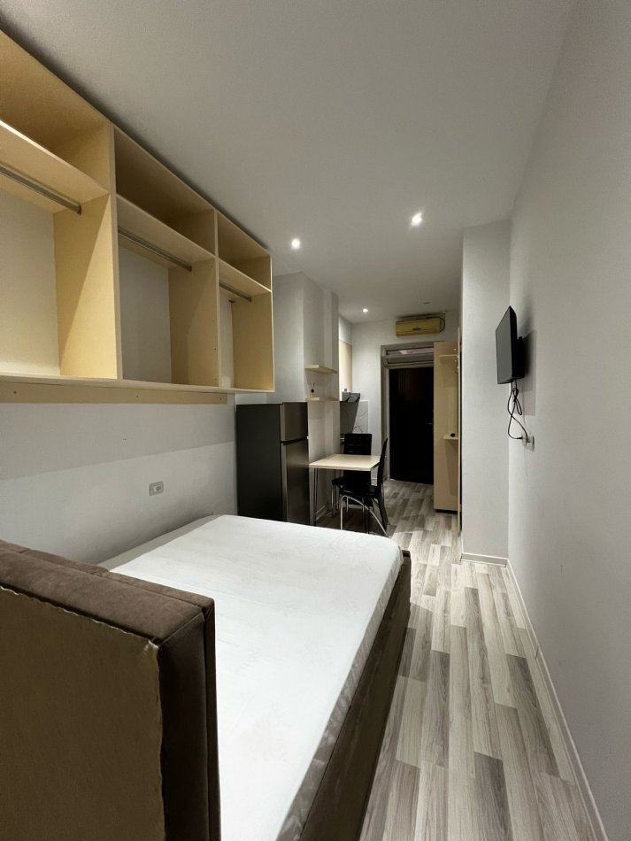 Tirane, jepet me qera garsonier 1+1 Kati 0, 34 m² 450 € (Myrteza Topi)