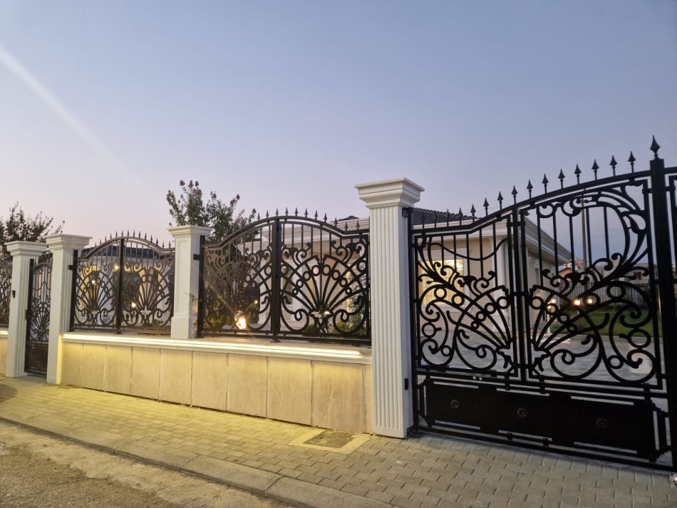 Kavaje, shitet Vile 3+1 Kati 1, 800 m² 315.000 € (Rruga Shëngjergj,Kavaje)