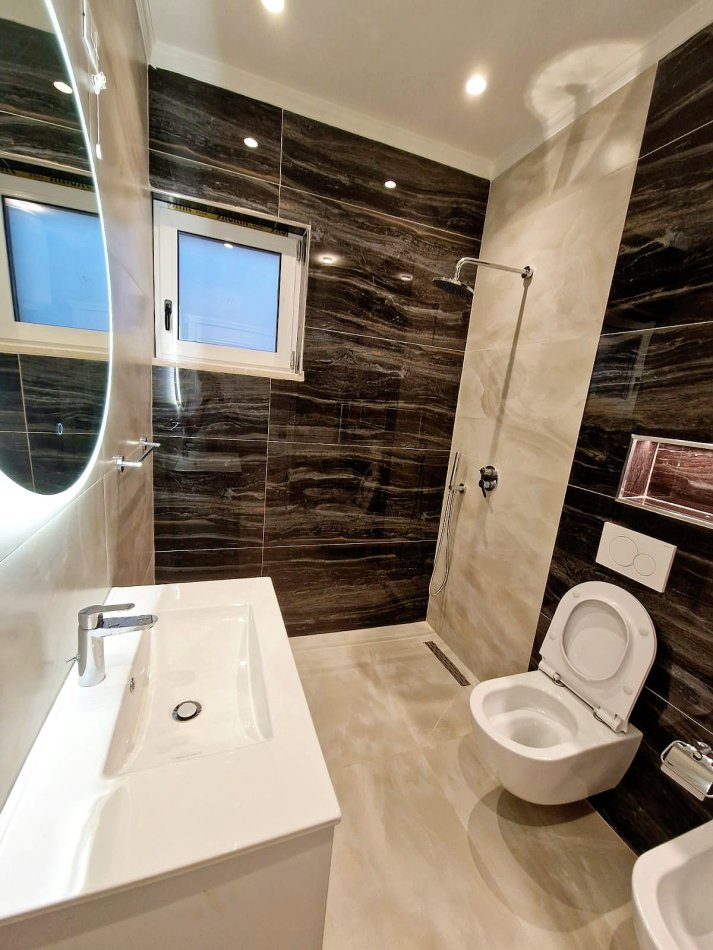 Kavaje, shitet Vile 3+1 Kati 1, 800 m² 315.000 € (Rruga Shëngjergj,Kavaje)