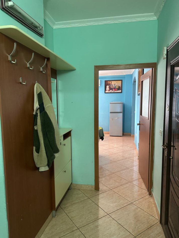 !DHENE! Durres, jepet me qera apartament 2+1+Ballkon Kati 2, 90 m² 300 € (Prane Garden Hill, Vila e Zgut)