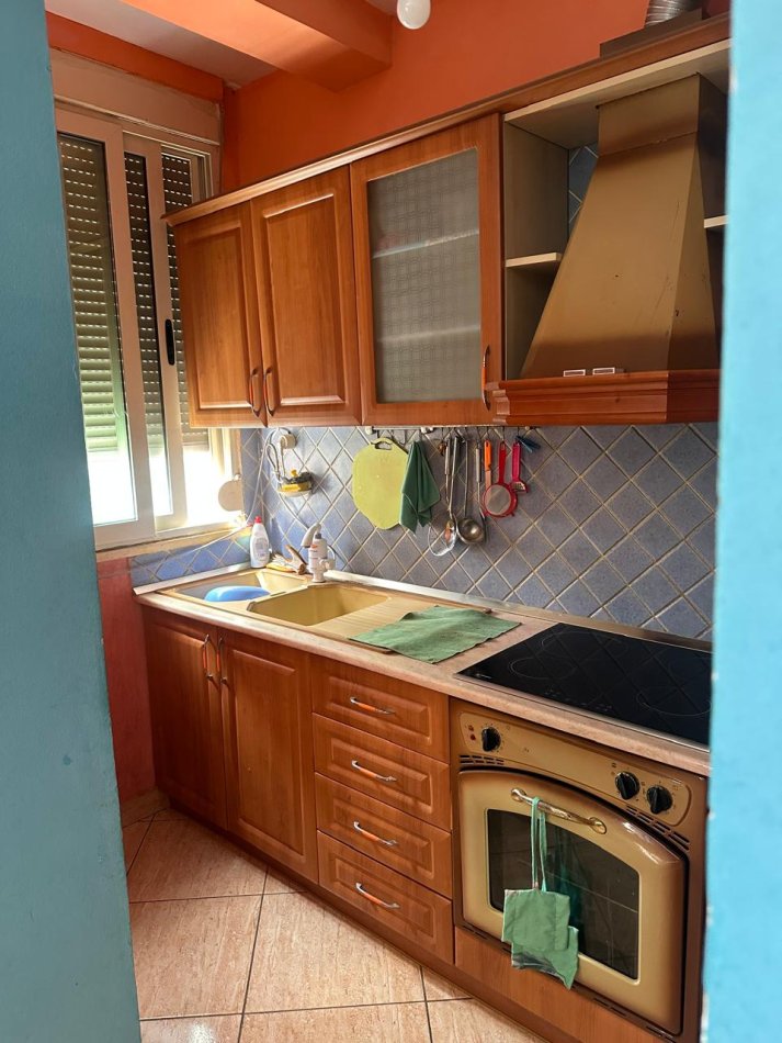 !DHENE! Durres, jepet me qera apartament 2+1+Ballkon Kati 2, 90 m² 300 € (Prane Garden Hill, Vila e Zgut)
