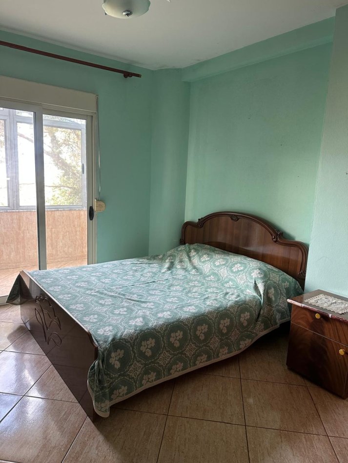 !DHENE! Durres, jepet me qera apartament 2+1+Ballkon Kati 2, 90 m² 300 € (Prane Garden Hill, Vila e Zgut)