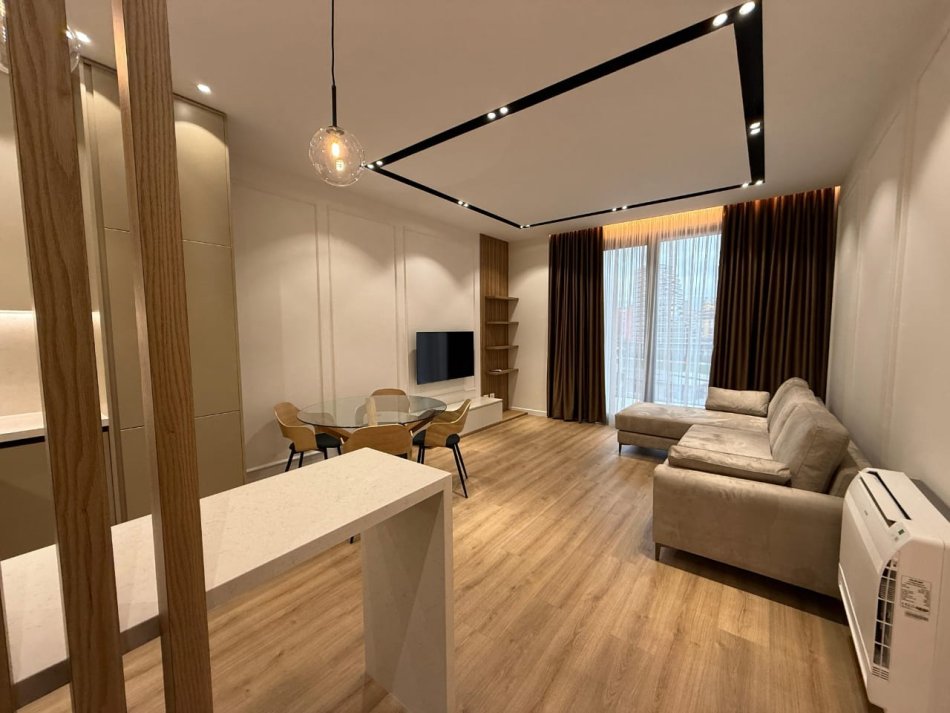 Tirane, jepet me qera apartament 2+1+Ballkon Kati 5, 105 m² 1.800 € 
