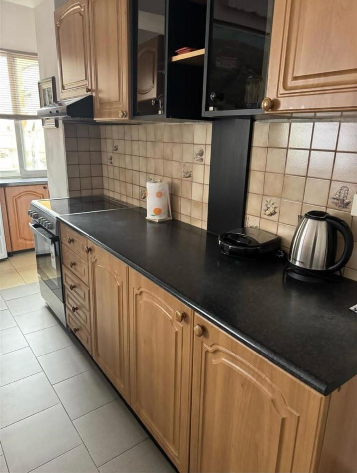 Tirane, jepet me qera apartament 1+1 Kati 3, 50 m² 450 € 