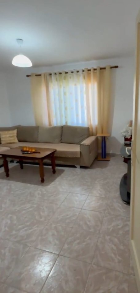 Tirane, shitet apartament 2+1+Ballkon Kati 4, 80 m² 125.000 € (HYSEN GJURA)