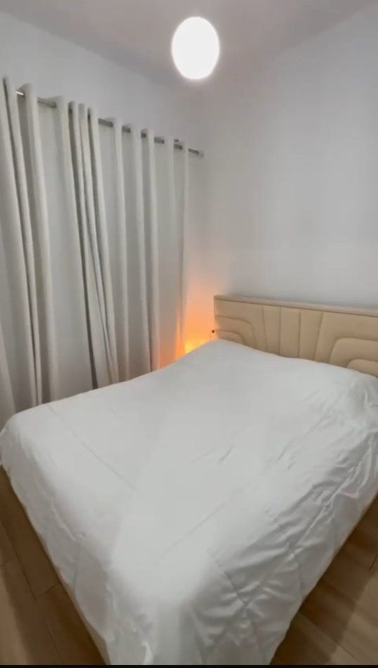 Tirane, jepet me qera apartament 1+1+Ballkon Kati 2, 61 m² 400 € (Ali Demi)