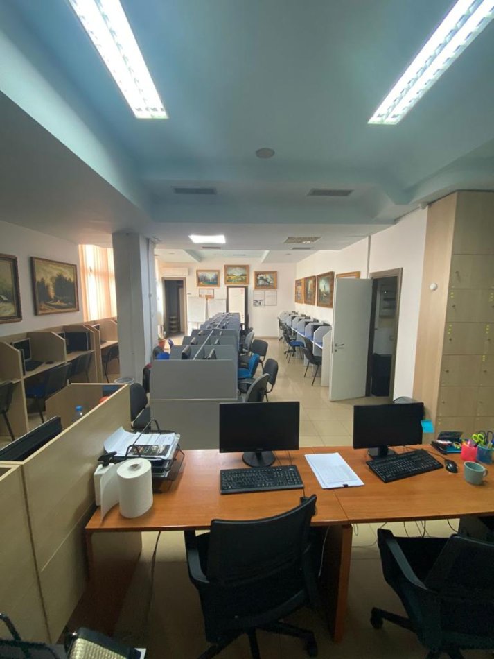 Tirane, shitet zyre , 217 m² 651.000 € (Rrruga Elbasanit)