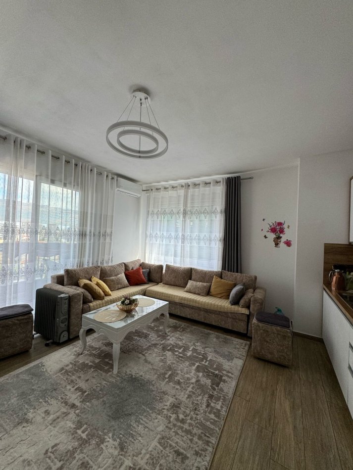 Tirane, shitet apartament 1+1 Kati 5, 77 m² 135.000 € (Don Bosko)
