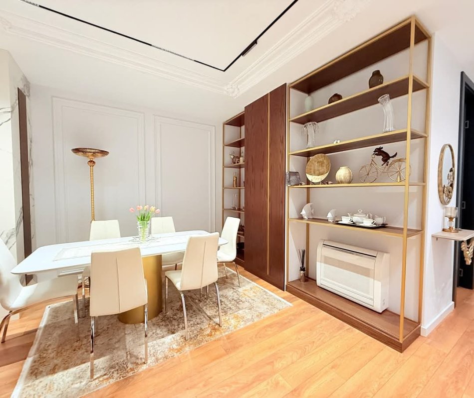 Tirane, jepet me qera apartament 2+1+Ballkon Kati 3, 120 m² 1.500 € (QENDER)