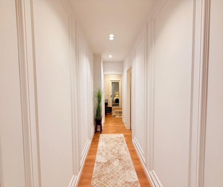 Tirane, jepet me qera apartament 2+1+Ballkon Kati 3, 120 m² 1.500 € (QENDER)