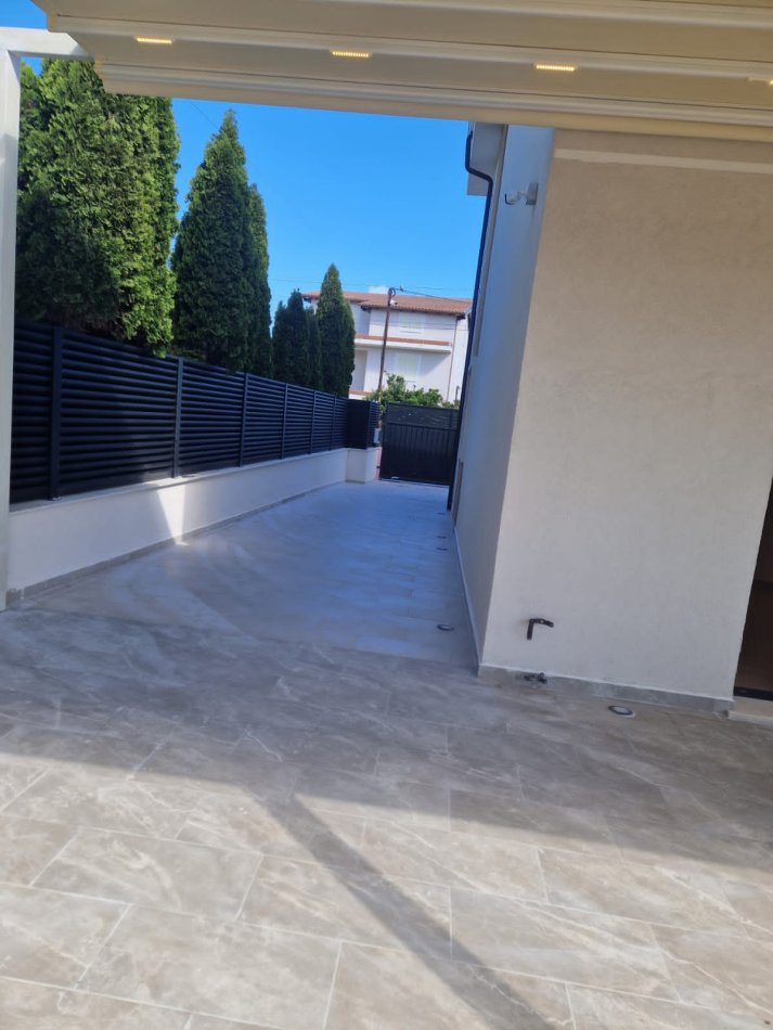 Spille, shitet Vile 4+1+Aneks+Ballkon Kati 2, 500 m² 429.000 € (Spille)Kavaje