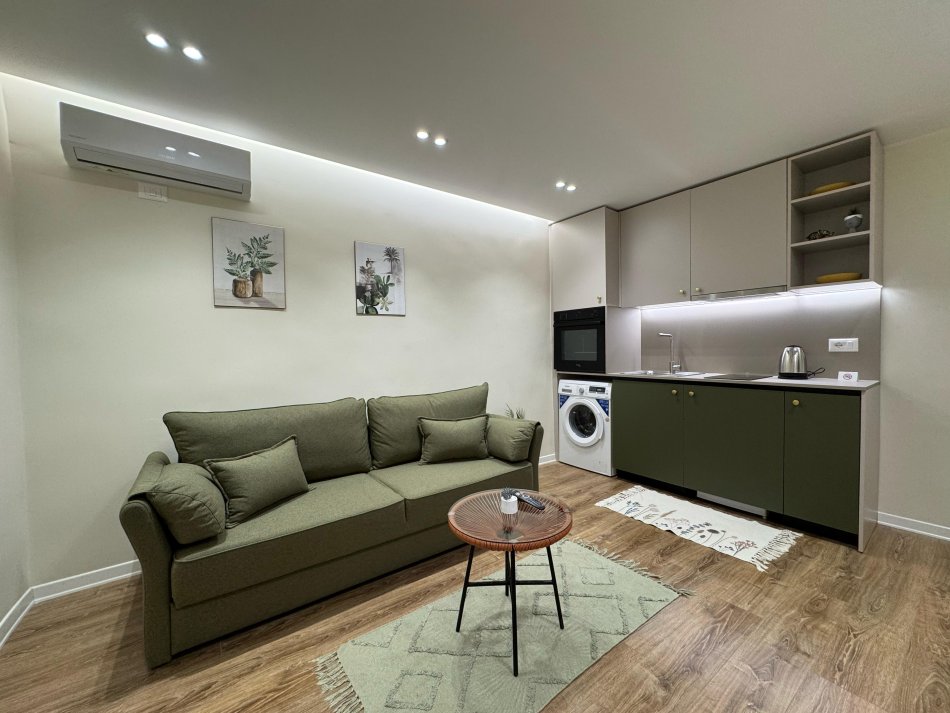 Tirane, shitet apartament 2+1 Kati 2, 60 m² 184.000 € (prane Pazarit te Ri)