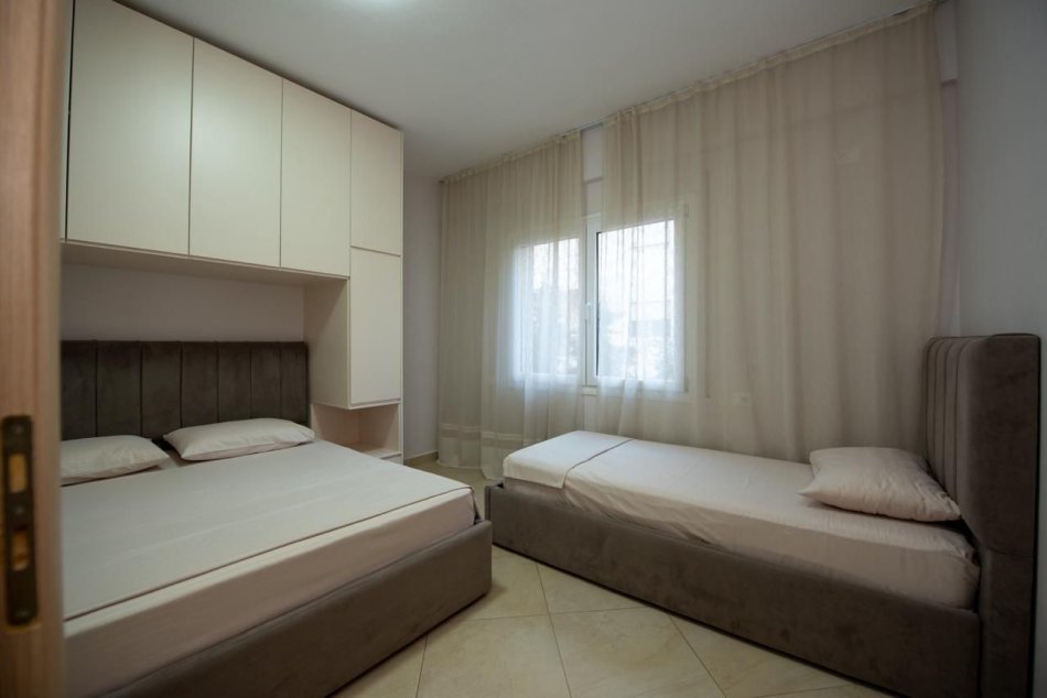 Vlore, shitet apartament 1+1+Ballkon Kati 2, 68 m² 155.000 € (Vlore)