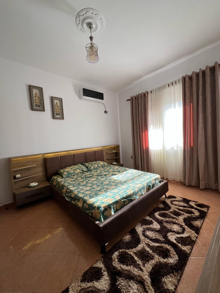 Tirane, jepet me qera shtepi 2+1 Kati 2, 80 m² 450 € (Bulevardi i Ri)