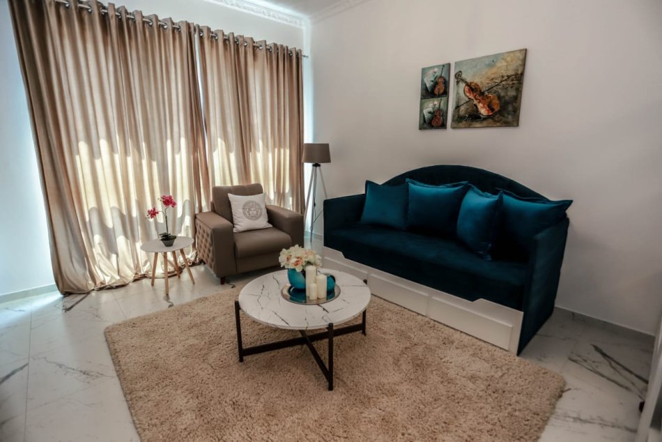 Tirane, jepet me qera apartament 1+1+Aneks+Ballkon Kati 6, 76 m² 800 € (Square 21)