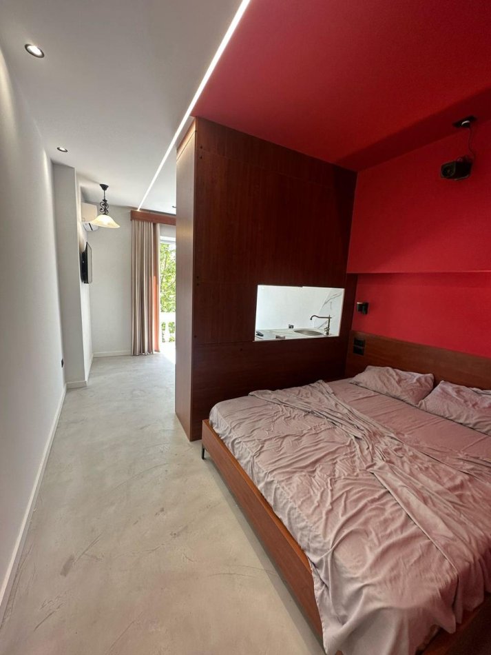Tirane, jepet me qera garsonier 1+1 Kati 5, 40 m² 500 € (Shallvaret)