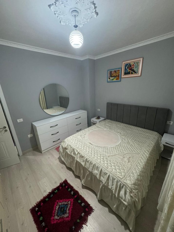 Tirane, jepet me qera apartament 1+1 Kati 1, 70 m² 480 € (Astir)