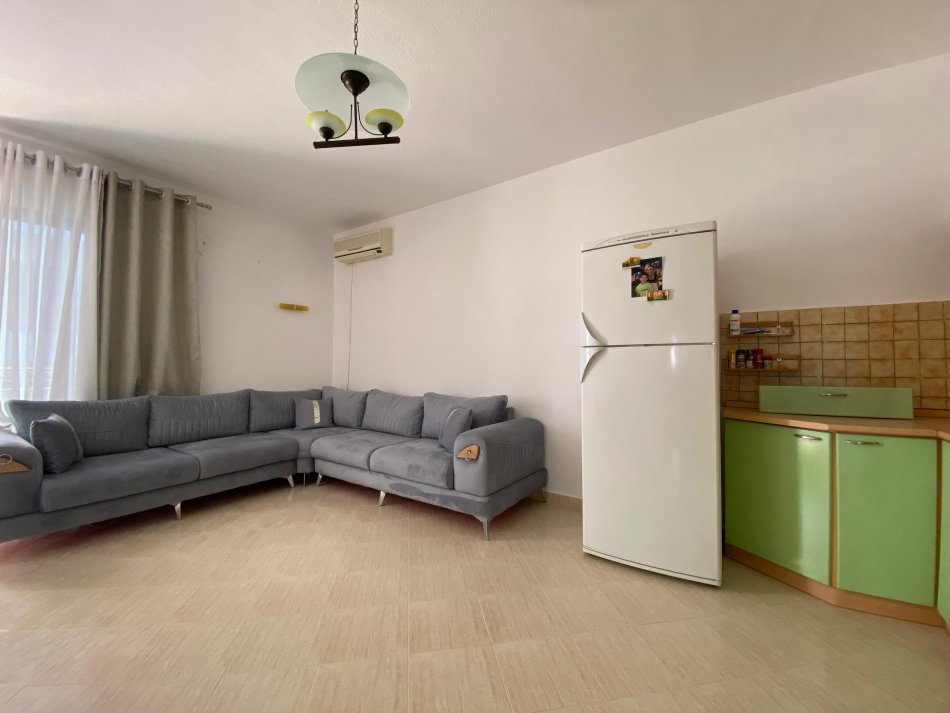 Shqiperi, shitet apartament 1+1 Kati 4, 88.000 € 