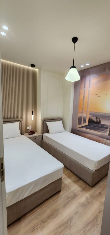 Shqiperi, shitet apartament 2+1 Kati 2, 81 m² 155.000 € 