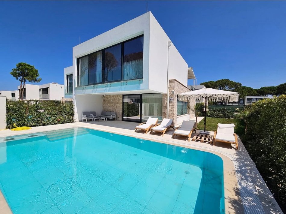 Gjiri Lalezit | Hamallaj, shitet Vile 3+1 , 750.000 € (&quot;San Pietro Residence&quot;)