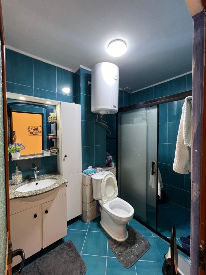 Tirane, jepet me qera apartament 2+1+Ballkon Kati 1, 90 m² 500 € (Don Bosko)