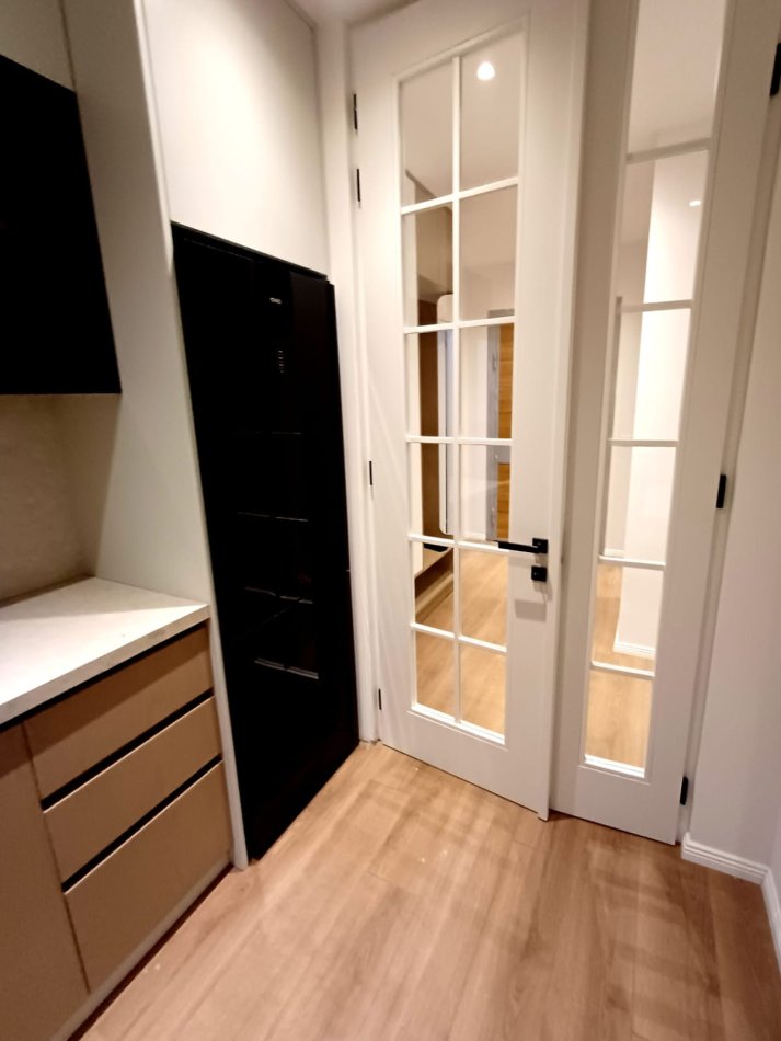 SHITET APARTAMENT 2+1 KAFE FLORA 260.000 €