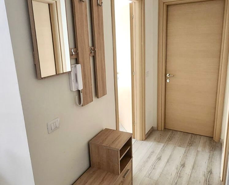 Tirane, jepet me qera apartament 2+1+Ballkon Kati 4, 110 m² 690 € (Kopshti Zoologjik)