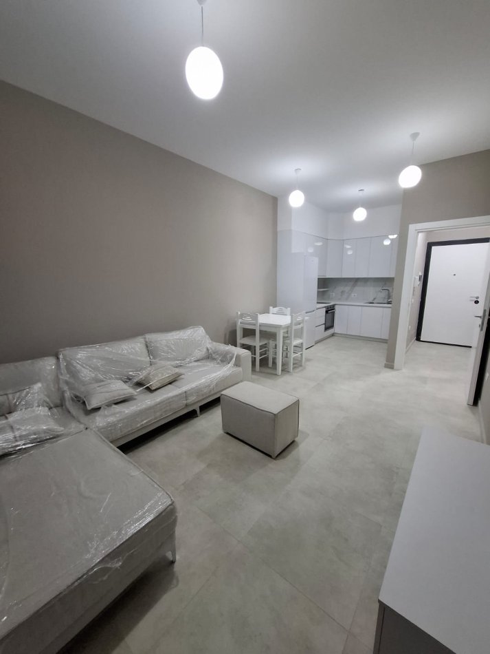 Tirane, jepet me qera apartament 1+1 Kati 6, 60 m² 600 € (rrethrrotullimi Selites)