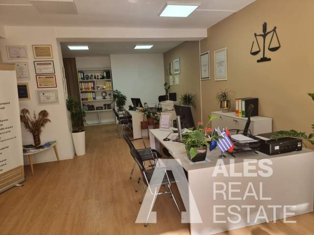 Tirane, jepet me qera ambjent biznesi 100 m² 1.000 Euro (Bulevardi Gjergj Fishta)