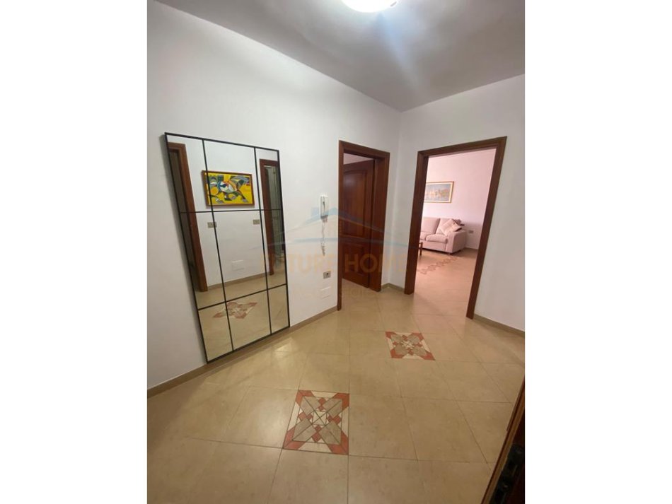 0683487469  Tirane, jepet me qera apartament 2+1+Ballkon Kati 6, 84 m² 650 € (Sheshi Willson)